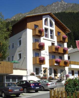 Pension Villa Claudia Augusta