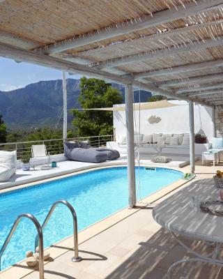 Mare Monte Small Boutique Hotel