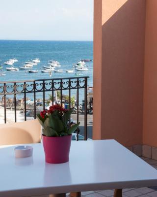 Acitrezza B&B