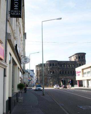 Hotel Porta Nigra