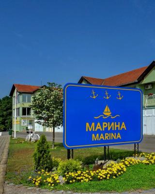 Apartments Marina
