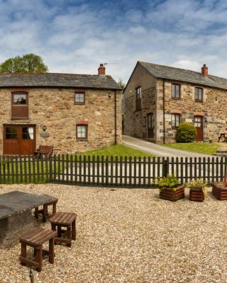 Tregolls Farm Cottages