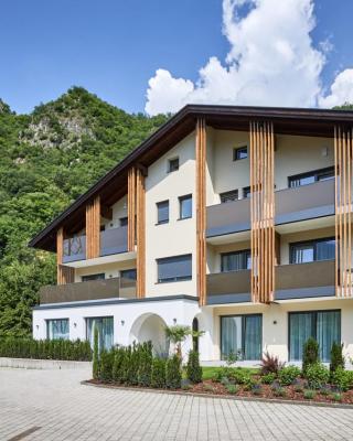 Residence Laitacherhof - Modern eingerichtete Apartments in der Nähe vom Zentrum von Klausen mit Aussenpool und Sauna