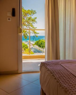 LE MONDE Seaview Suites