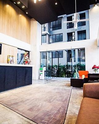 Izen Plus Budget Hotel & Residence