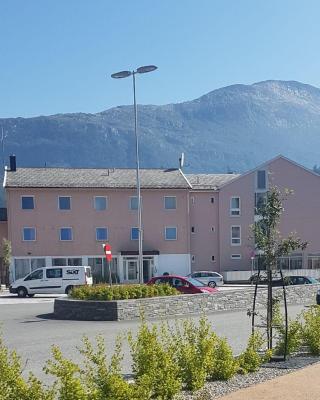 Glomfjord Hotel