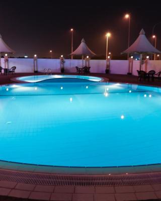 Remas Hotel Suites - Al Khoudh, Seeb, Muscat