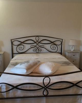 B&B Elena