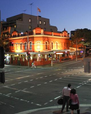 Glasgow Arms Hotel Ultimo