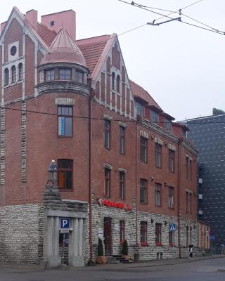 Rotermanni Hostel near harbor 4 floor
