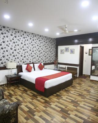 Hotel Amar Inn- Lajpat Nagar Central Market