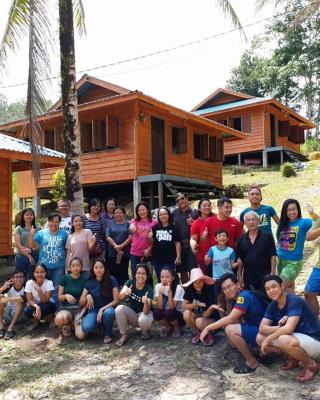 Long Titi Homestay
