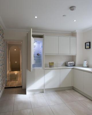 Ceres Newly refurbished 3 bedroom in Heart of Bath
