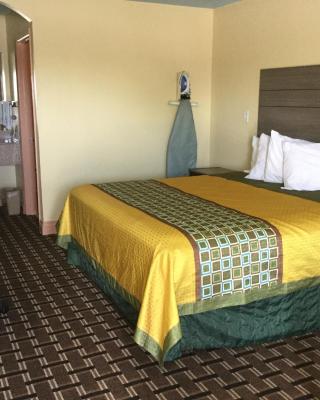 Luxury Inn and Suites Seaworld