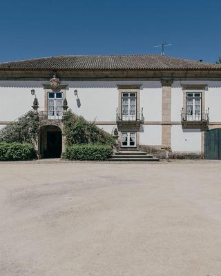 Casa Dos Pombais