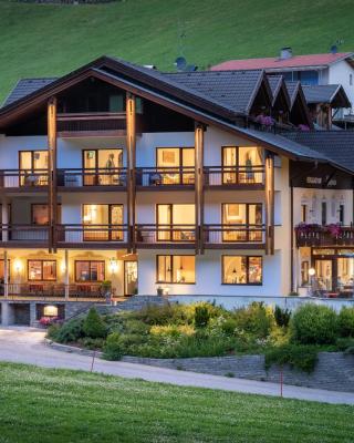 Hotel Alpenfrieden