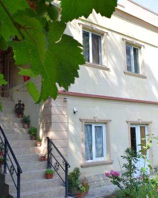 Crossway Tbilisi Hotel