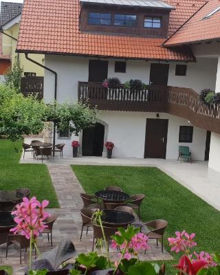 B&B Vidmar, Lesce-Bled