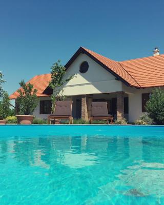 Kamillaház