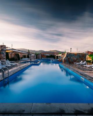 Maria Resort