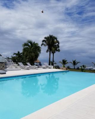 Hotel El Quemaito - Luxury Oceanfront Retreat