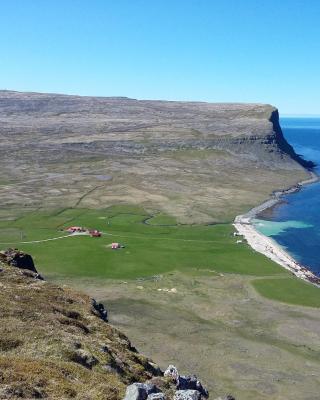 Hænuvík Cottages