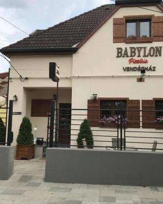 Babylon Pizzéria Vendégház