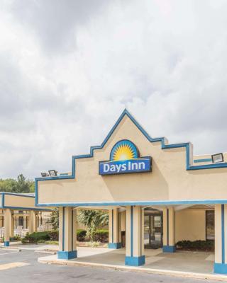 Days Inn by Wyndham Camp Springs Andrews AFB