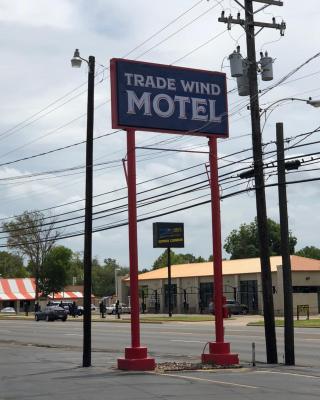 Trade Wind Motel