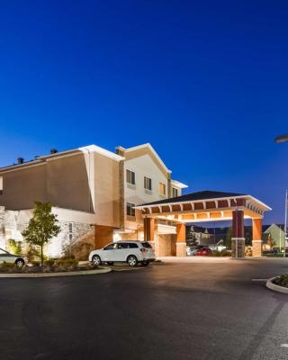 Best Western Plus Boardman Inn & Suites