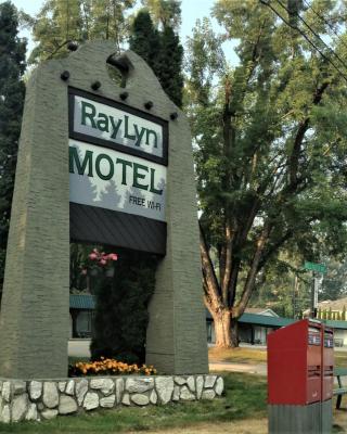 Ray Lyn Motel