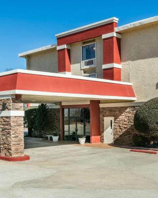 Ramada by Wyndham Oklahoma City Airport North