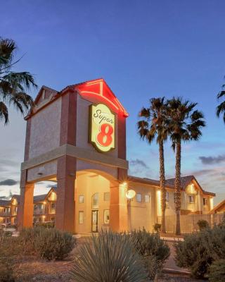 Super 8 by Wyndham Tucson/Grant Road Area AZ