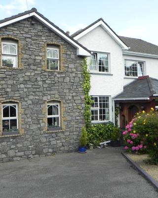 Pearse Lodge
