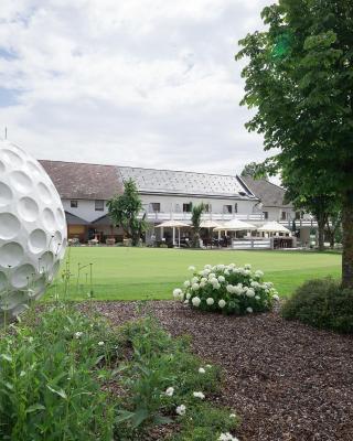 OG's Golf Lodge