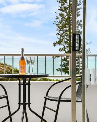 Alex Beach Apt Bilgola4