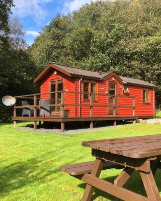 Rashfield Sheilings - Riverside Lodges, by Pucks Glen, Dunoon