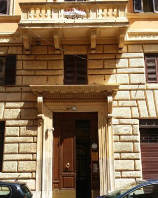 Hotel Ercoli House