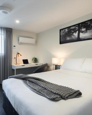 Ascot Budget Inn & Residences