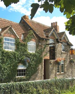 The Hunters Rest Inn