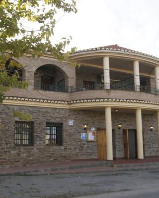 LABELLA - Hostal Rural Restaurante