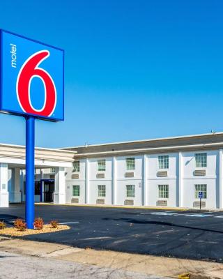 Motel 6-Petersburg, VA - Fort Lee