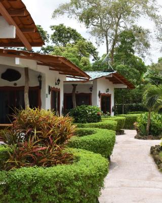 Piedras Blancas Lodge