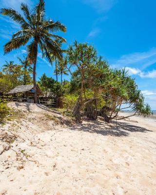 Capricorn Beach Cottages