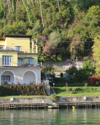 Alla Foce del Magra - Villa sul fiume con posto barca vicino Cinque Terre