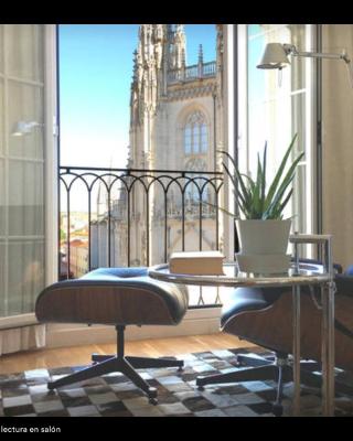 Contemplando la Catedral by Exclusive Burgos Apartments