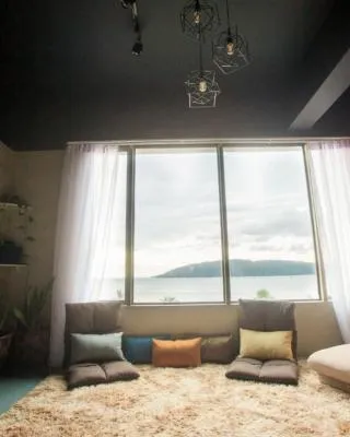 Homy Seafront Hostel