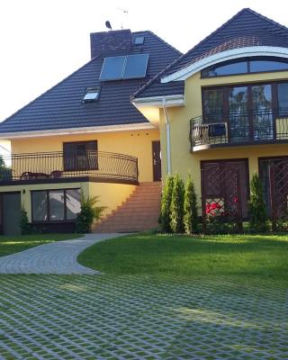 Villa Jura Pokoje Gościnne