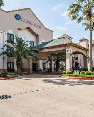 Comfort Suites Stafford Near Sugarland