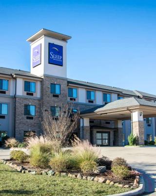 Sleep Inn & Suites Center